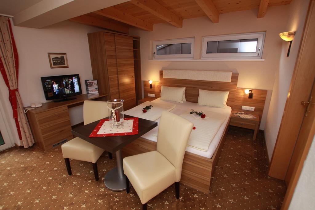Pension Edelweiss Breitenbach am Inn Rom bilde