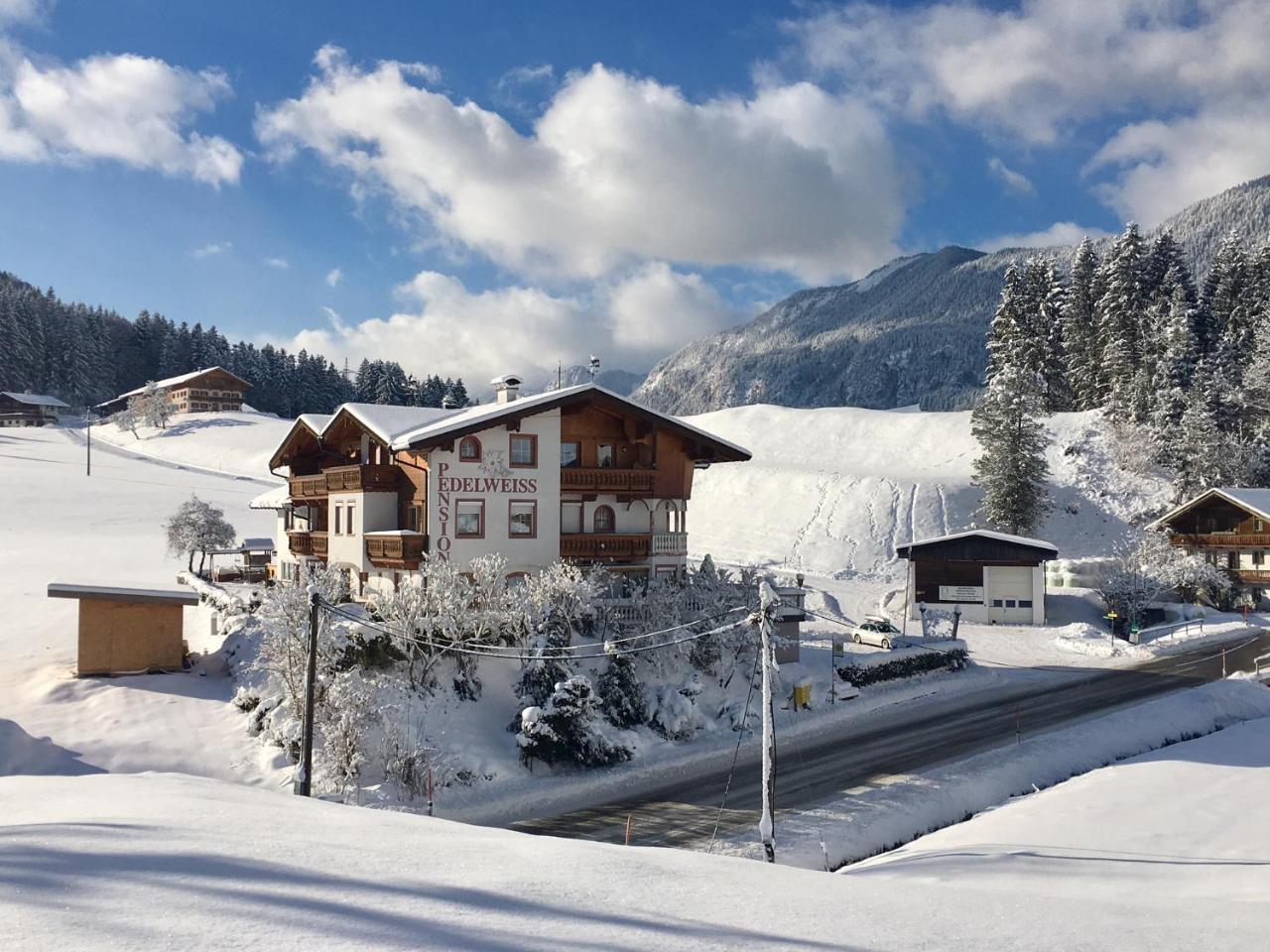 Pension Edelweiss Breitenbach am Inn Eksteriør bilde